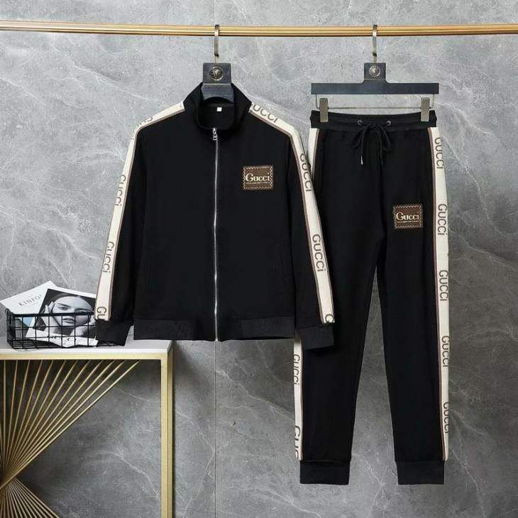 Picture of Gucci Sweater Suits _SKUGucciM-3XL25wr1039816